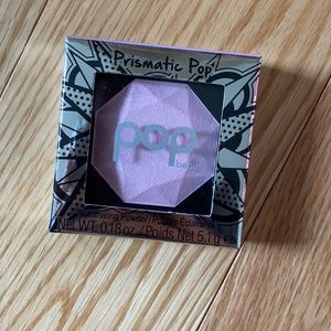 Pop beauty illuminating powder